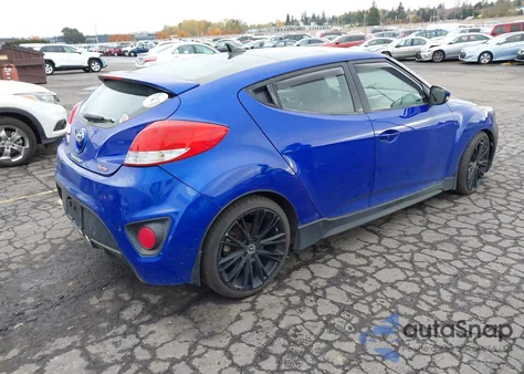 2015 Hyundai Veloster Turbo z USA, uszkodzony, nr VIN KMHTC6AE1FU222142